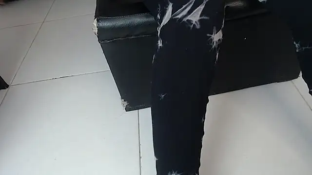 Michellee 20 online show from 10.11.25