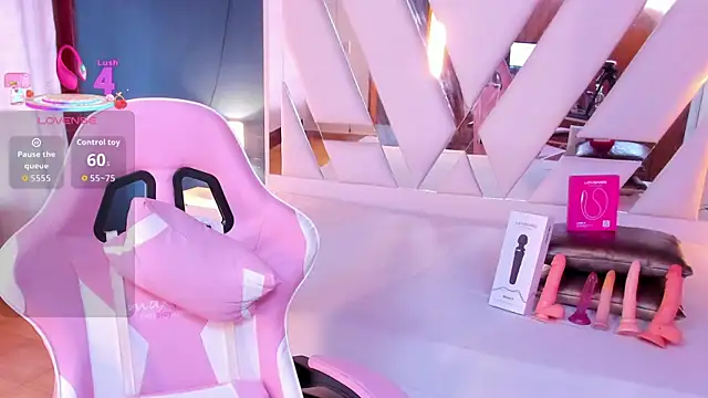 mia kinky1 online show from 10.22.25