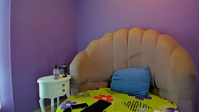 camilasandoval1 online show from 09.27.25