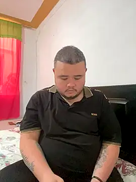 Snapshot of Chimbo-1996 chatting on 10.15.25 Chimbo-1996 online show from 10.15.25