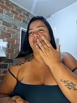 NARNYALABELLA online show from 10.02.25