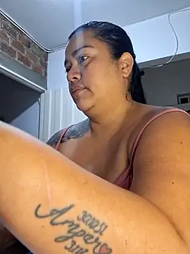 NARNYALABELLA online show from 10.07.25