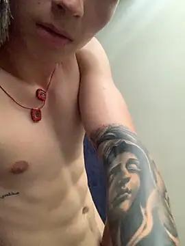 WhiteExtasyCum online show from 10.21.25