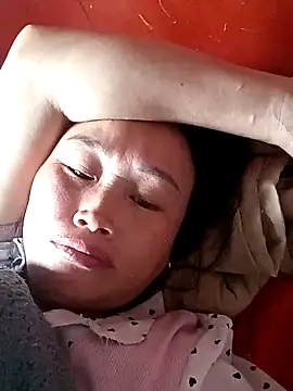 Snapshot of maple694 chatting on 09.26.25 maple694 online show from 09.26.25