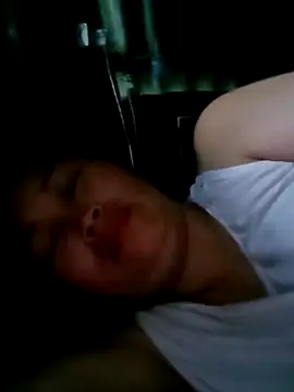 Snapshot of maple694 chatting on 09.27.25 maple694 online show from 09.27.25