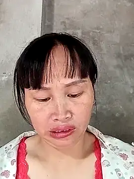 Snapshot of maple694 chatting on 10.02.25 maple694 online show from 10.02.25