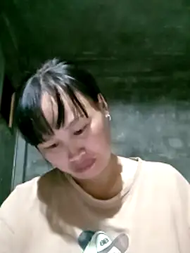 Snapshot of maple694 chatting on 10.15.25 maple694 online show from 10.15.25