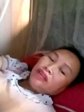 Snapshot of maple694 chatting on 10.20.25 maple694 online show from 10.20.25