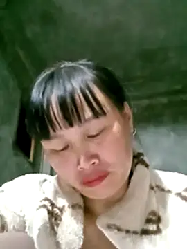 Snapshot of maple694 chatting on 10.23.25 maple694 online show from 10.23.25