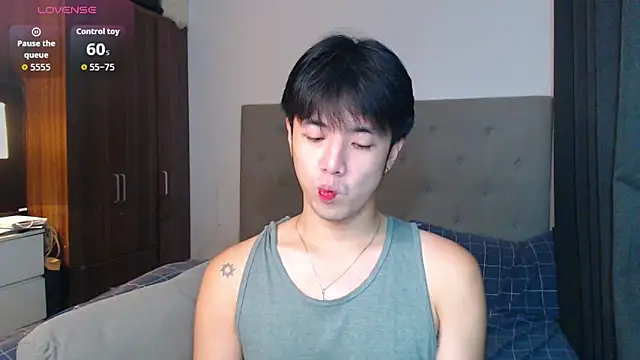 Addictiveboi online show from 10.19.25