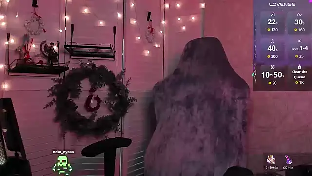 aestheticbeing online show from 12.21.25