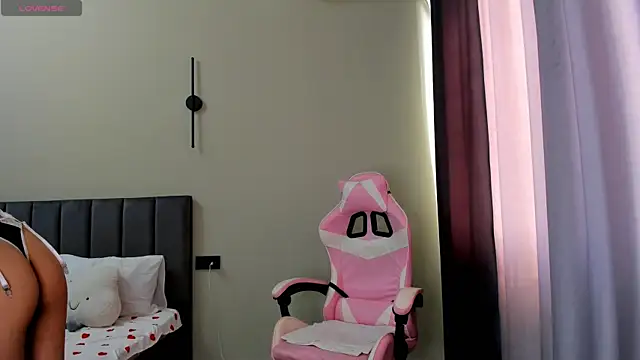 obokozu mai online show from 09.26.25