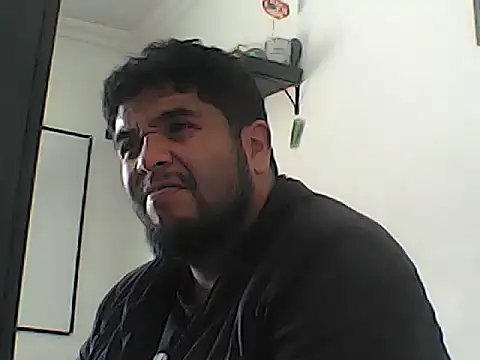 Snapshot of Rolo-Sumiso chatting on 09.26.25 Rolo-Sumiso online show from 09.26.25