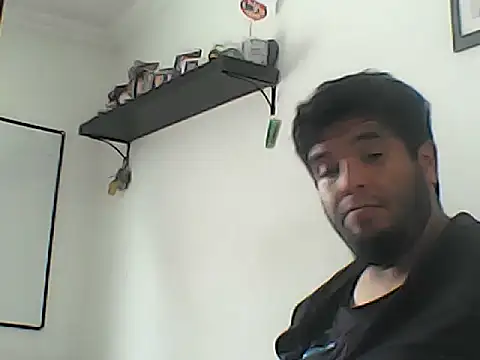 Snapshot of Rolo-Sumiso chatting on 10.27.25 Rolo-Sumiso online show from 10.27.25