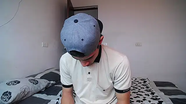 Candy Grey28 online show from 10.12.25