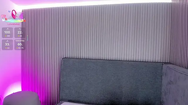 Snapshot of aleksandramiller_ chatting on 01.31.26 aleksandramiller online show from 01.31.26