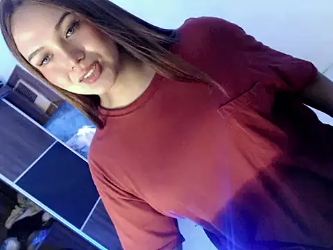 Snapshot of Sweet_angelinax chatting on 10.13.25 Sweet angelinax online show from 10.13.25