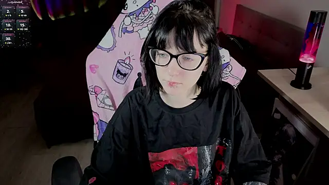 HazelTompson online show from 03.05.26