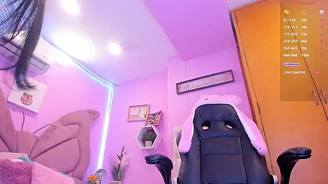 EmmaAnturin online show from 10.09.25