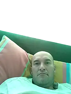 Snapshot of Josephfas chatting on 10.13.25 Josephfas online show from 10.13.25