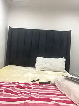 BQueen223 online show from 01.13.26