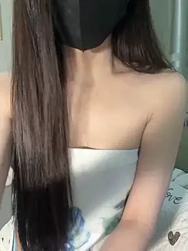 Dior baby online show from 11.04.25