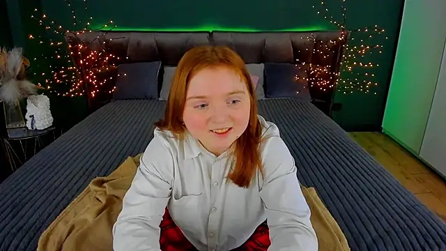 KattyRose8 online show from 11.30.25