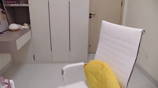 seoYuki online show from 10.28.25