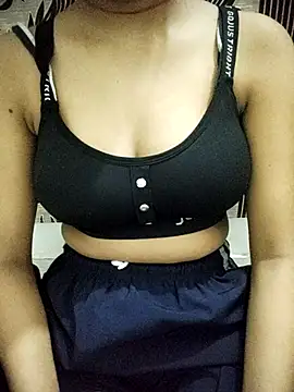 Snapshot of Nikita-Singh88 chatting on 10.26.25 Nikita-Singh88 online show from 10.26.25