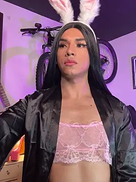 Snapshot of sofia_peraltabitch chatting on 09.10.25 sofia peraltabitch online show from 09.10.25