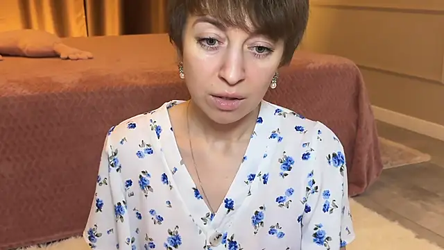 daniellia  online show from 12.05.25