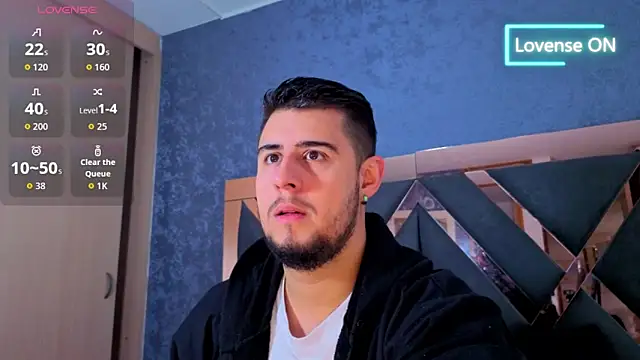 Snapshot of ryan_evanss chatting on 09.29.25 ryan evanss online show from 09.29.25