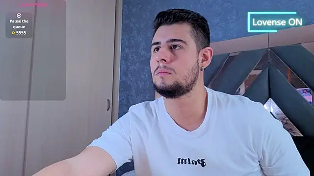 Snapshot of ryan_evanss chatting on 10.04.25 ryan evanss online show from 10.04.25