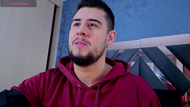 Snapshot of ryan_evanss chatting on 10.20.25 ryan evanss online show from 10.20.25