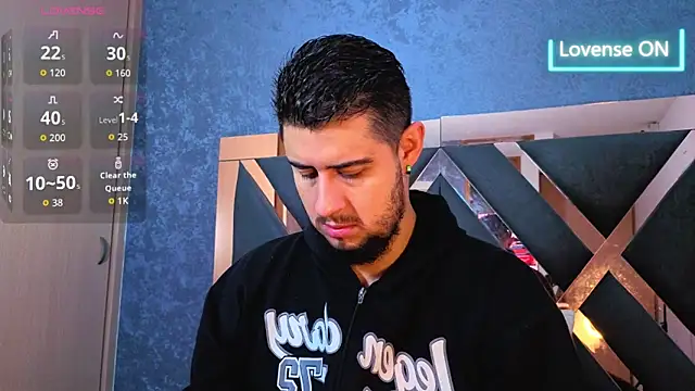 Snapshot of ryan_evanss chatting on 11.05.25 ryan evanss online show from 11.05.25