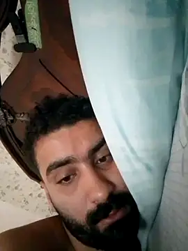 Snapshot of bbbvhhn chatting on 09.11.25 bbbvhhn online show from 09.11.25