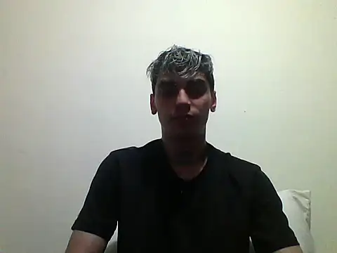 Snapshot of xalejo_max chatting on 06.21.26 xalejo max online show from 06.21.26