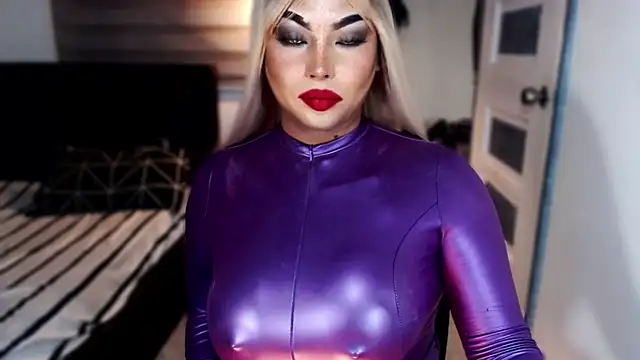 xTrixieMae online show from 01.14.26