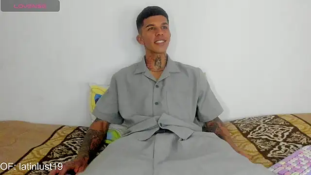 Savajelust online show from 04.11.26