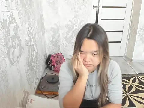 saika blush online show from 12.04.25