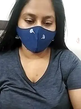 Shy Peehu online show from 04.18.26