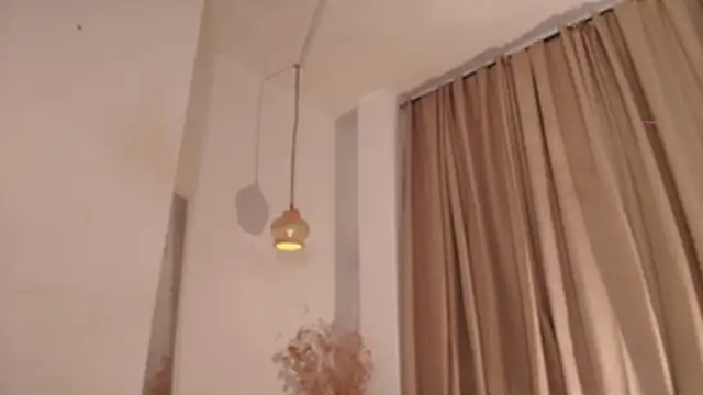 Aliceblaker  online show from 09.14.25