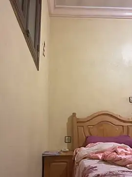 Snapshot of Mroma89six chatting on 09.26.25 Mroma89six online show from 09.26.25