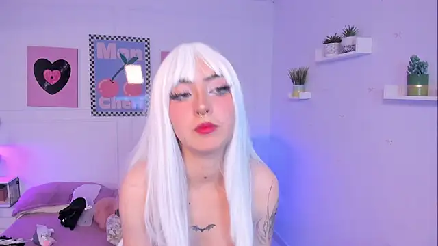 Zoe Lynch  online show from 12.02.25