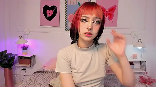 Zoe Lynch  online show from 04.08.26