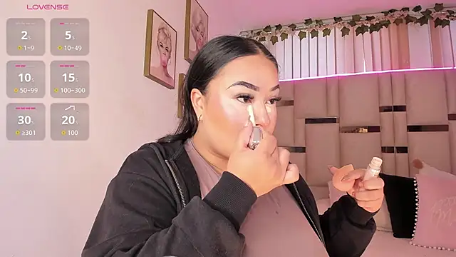 Zoey thompson online show from 11.15.25