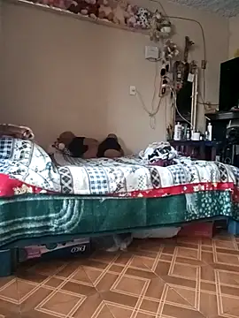 Snapshot of mexosito27 chatting on 09.15.25 mexosito27 online show from 09.15.25