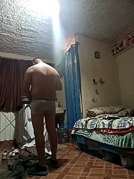 Snapshot of mexosito27 chatting on 09.28.25 mexosito27 online show from 09.28.25