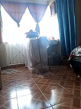 Snapshot of mexosito27 chatting on 09.28.25 mexosito27 online show from 09.28.25