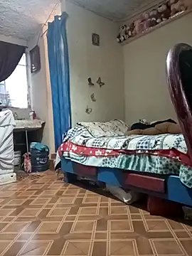 Snapshot of mexosito27 chatting on 10.06.25 mexosito27 online show from 10.06.25